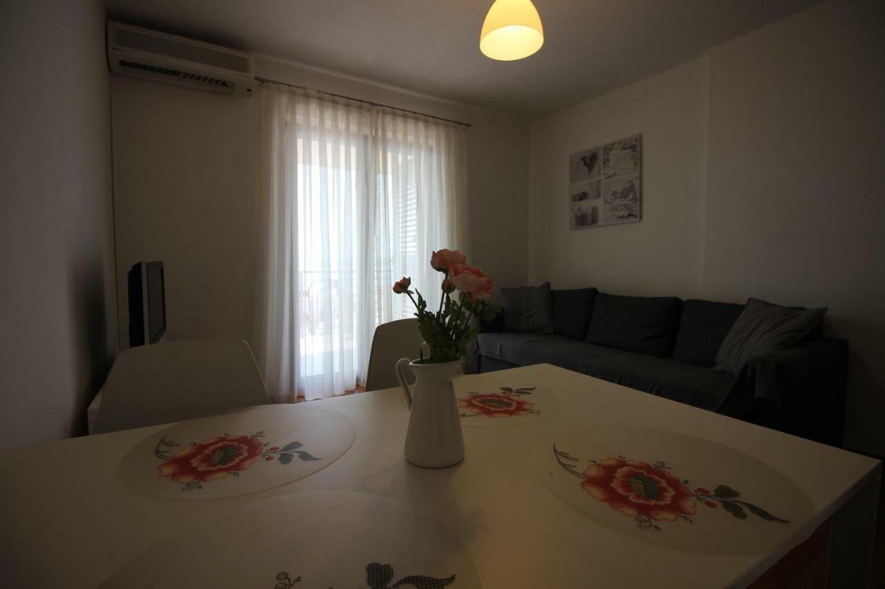 Apartments Nikola Novi Vinodolski Zewnętrze zdjęcie